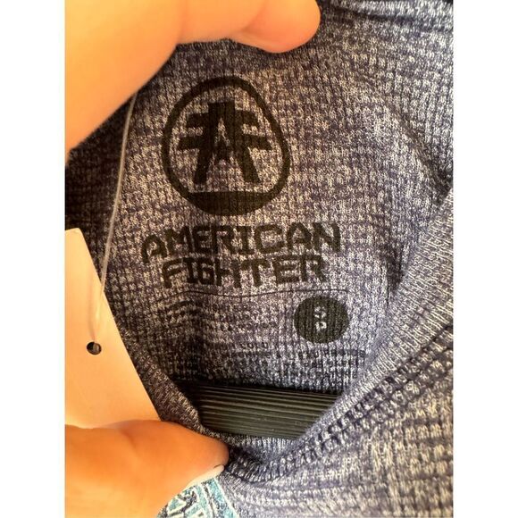 D65 The Buckle American Fighter NWT Logo Long Sleeve Thermal Top Men’s Size Smal - Picture 5 of 8